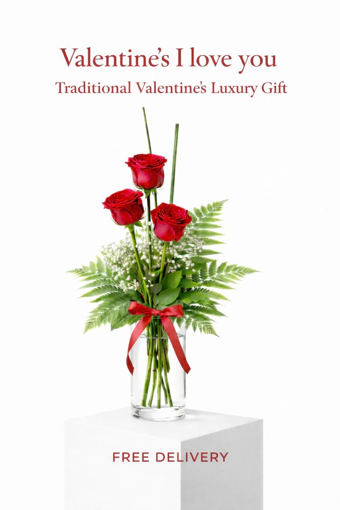 Valentines Three Luxury Roses in glass cyclinder vase beautiful gift - I LOVE YOU 
