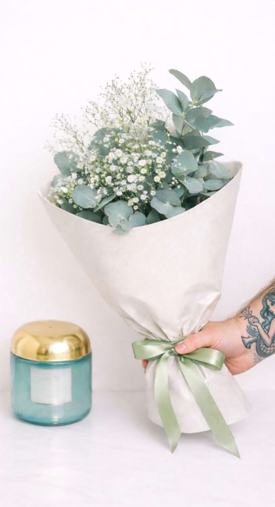 Daily Duo Bunch and luxury candle 